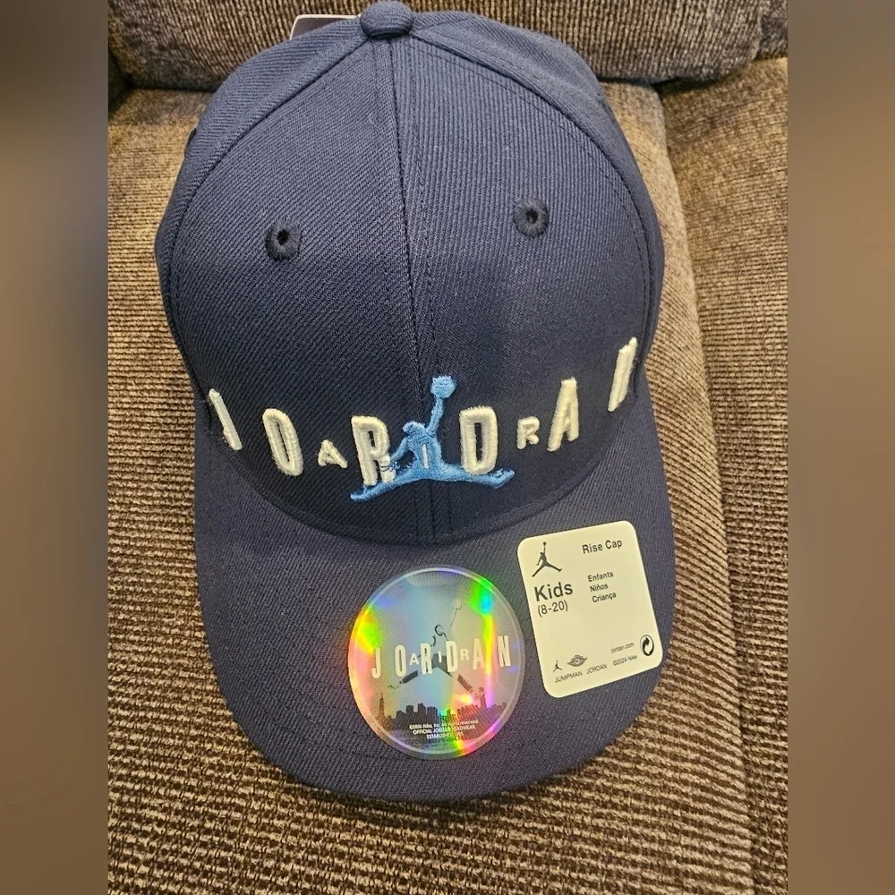 Nike Jordan Kids Adjustable Baseball Cap Size 8-20